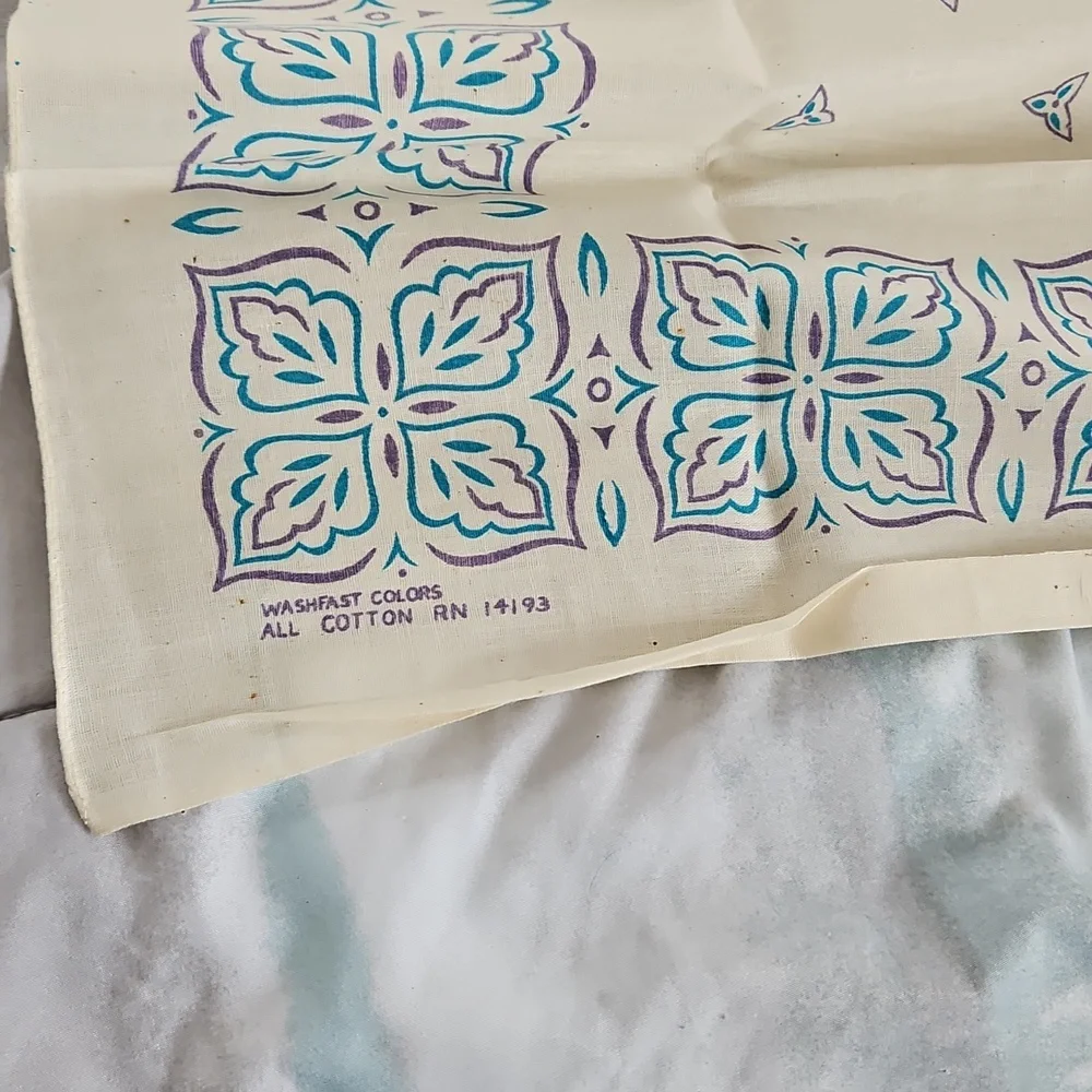 Vintage 1970's Set of 2 Bandanas
